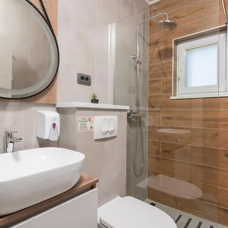 别墅 Unika Heated 39m2 Pool, Jacuzzi, Sauna Opanci