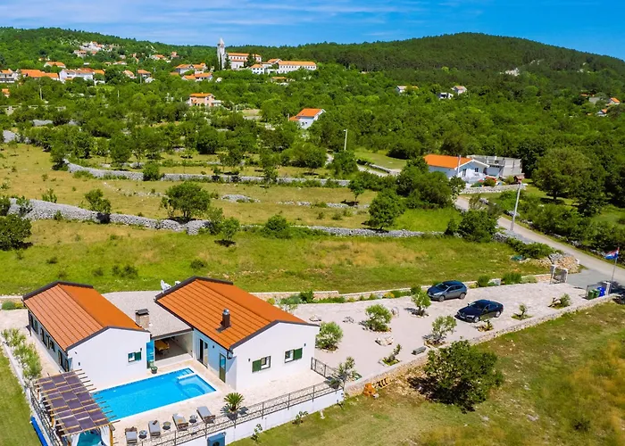Villa Villa Unika Heated 40M2 Pool, Hot Tub, Sauna *