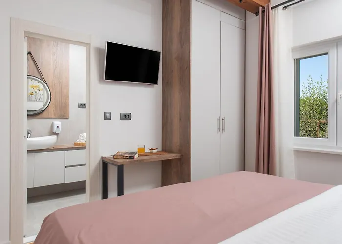 Villa Unika Heated 40M2 Pool, Hot Tub, Sauna Villa Opanci