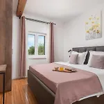 Villa Unika Heated 40m2 Pool, Hot Tub, Sauna Opanci